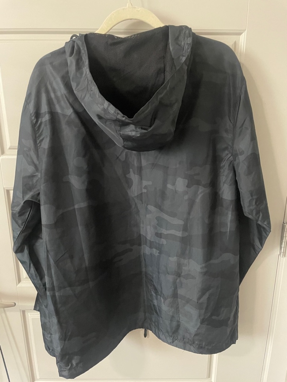 Men's Black Camo Lightweight Hooded Jacket - Picture 2 of 5